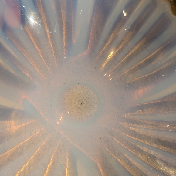 Fostoria Vintage Opalesent Blue and White Basket. - Picture 4 of 7